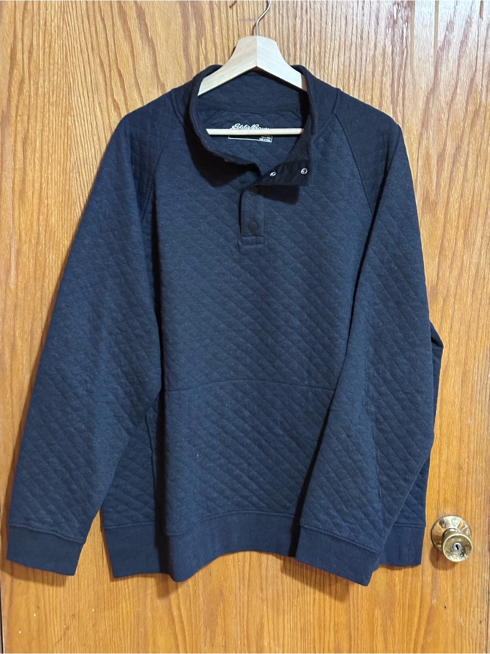 Eddie Bauer Black Crewneck Pullover men’s XXL‎